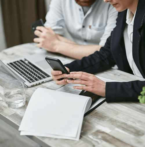 Finnvera 500 Plus support team illustration